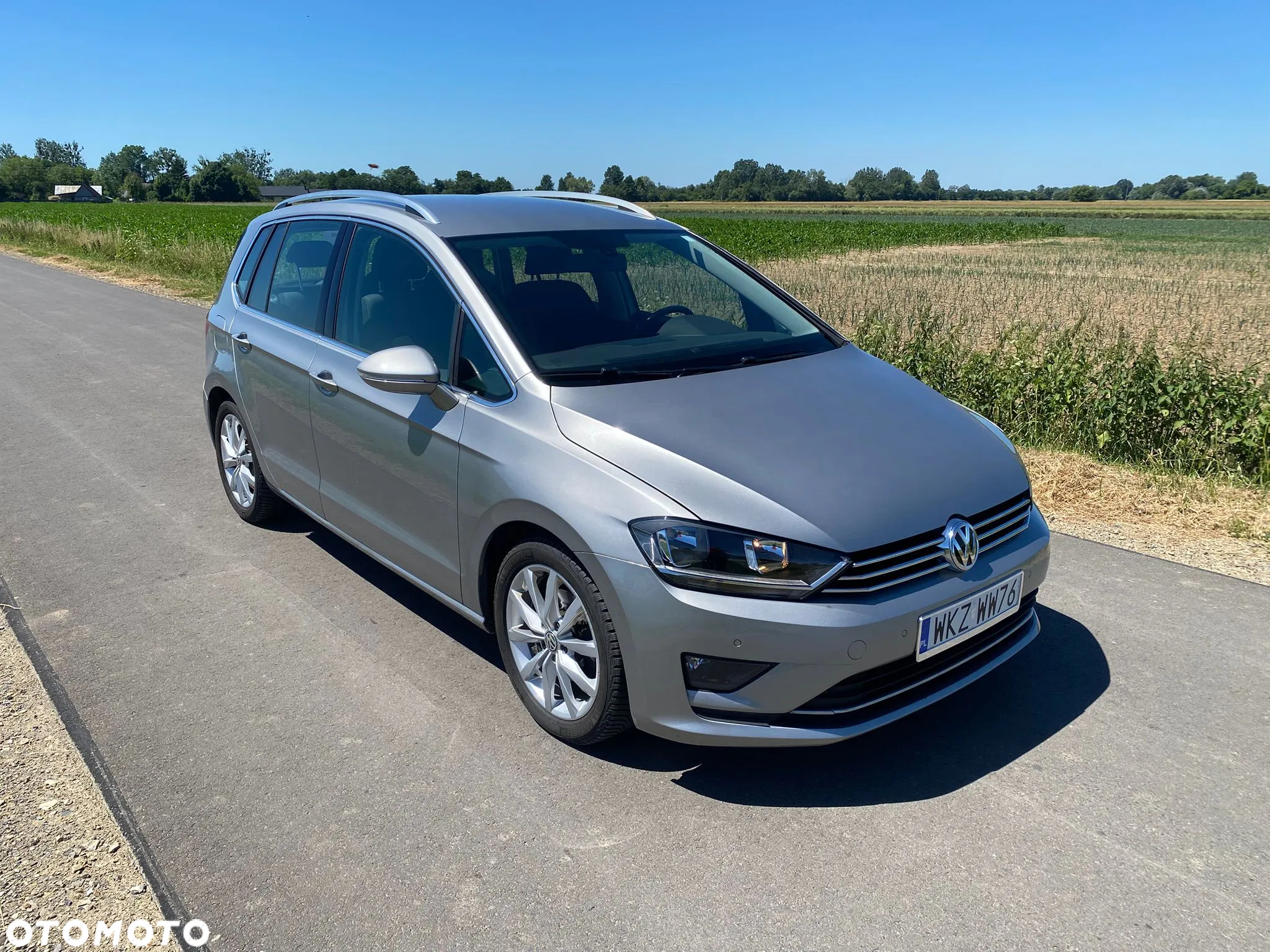 Volkswagen Golf - 2