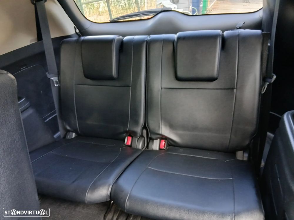 Mitsubishi Outlander 2.2 DI-D Instyle Navi - 34