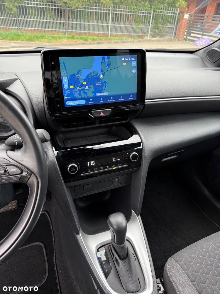 Toyota Yaris Cross - 12