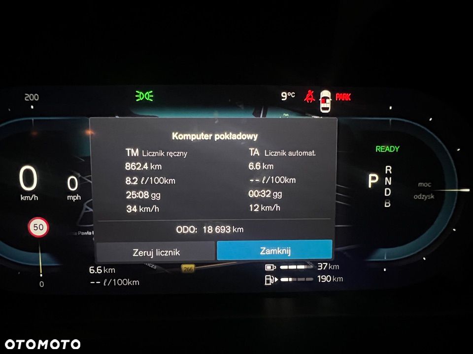 Volvo XC 60 T8 AWD Recharge Ultimate Dark - 35