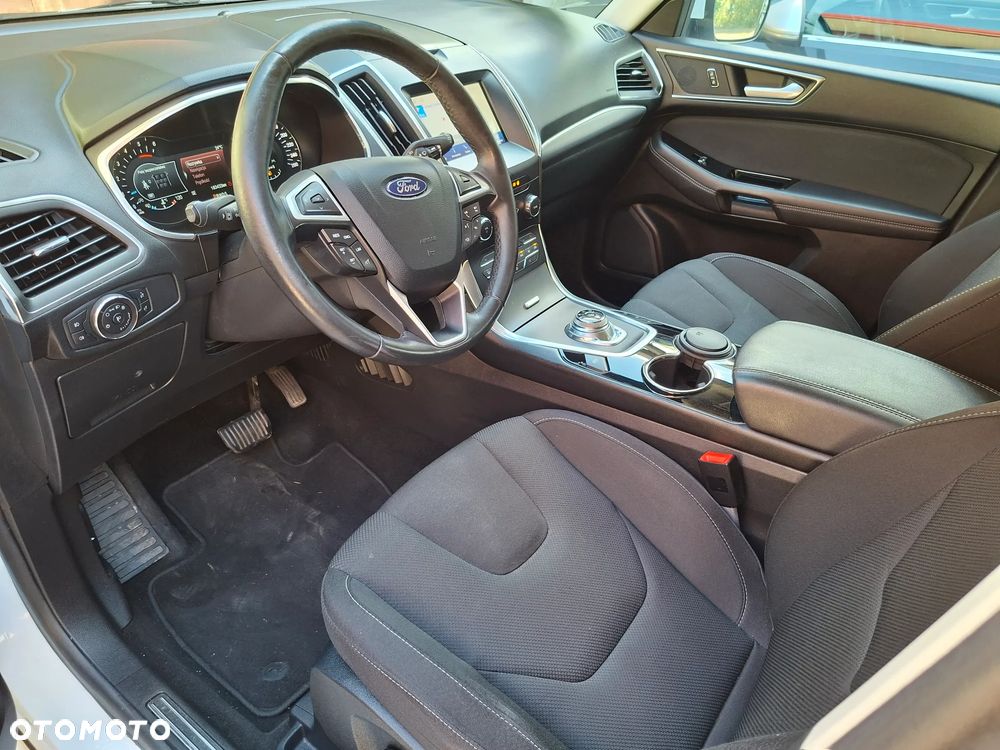 Ford S-Max - 7