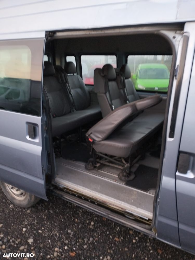 Ford Transit FT 300 M TDCi - 8
