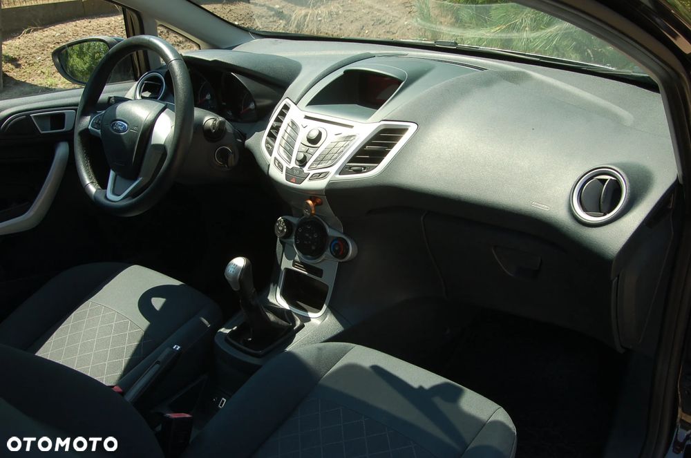 Ford Fiesta 1.25 Ghia EU5 - 7