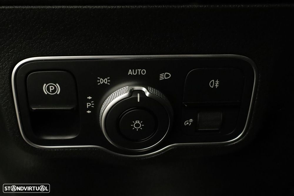 Mercedes-Benz EQA 250 - 22