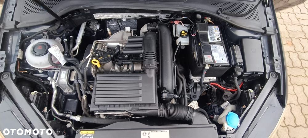 Volkswagen Golf 1.4 TSI (BlueMotion Technology) Comfortline - 25