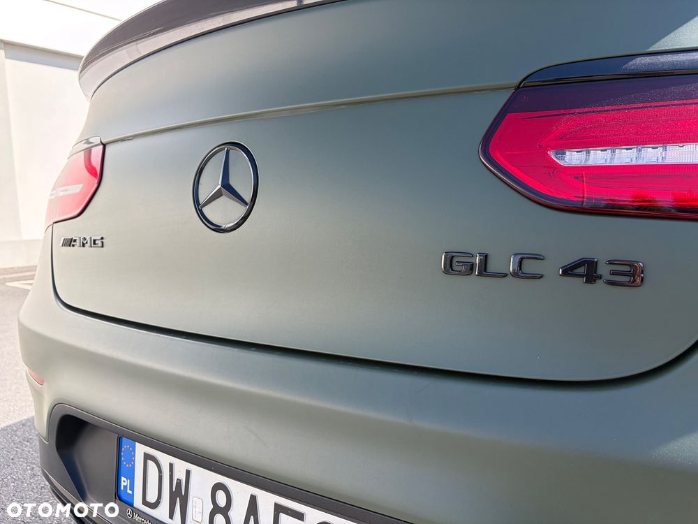Mercedes-Benz GLC - 13