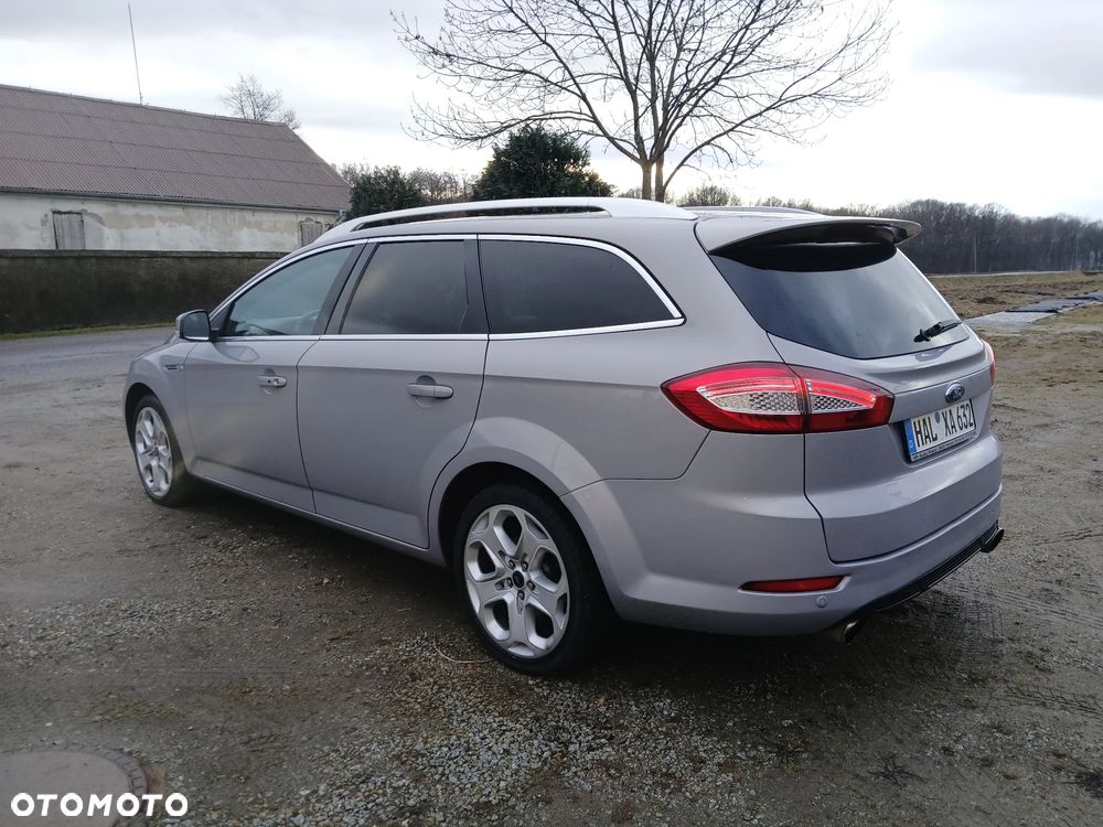 Ford Mondeo 2.2 TDCi Titanium - 11