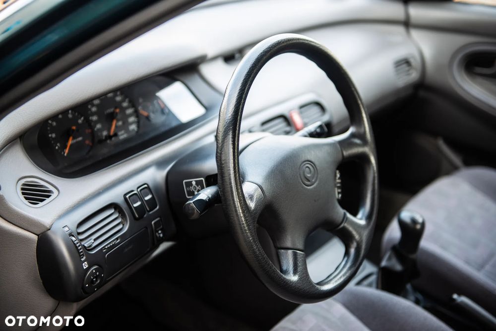 Mazda 626 - 19