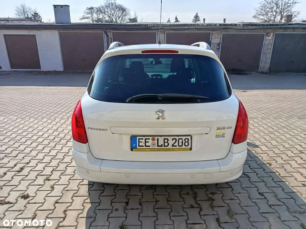 Peugeot 308 120 VTi Style - 8