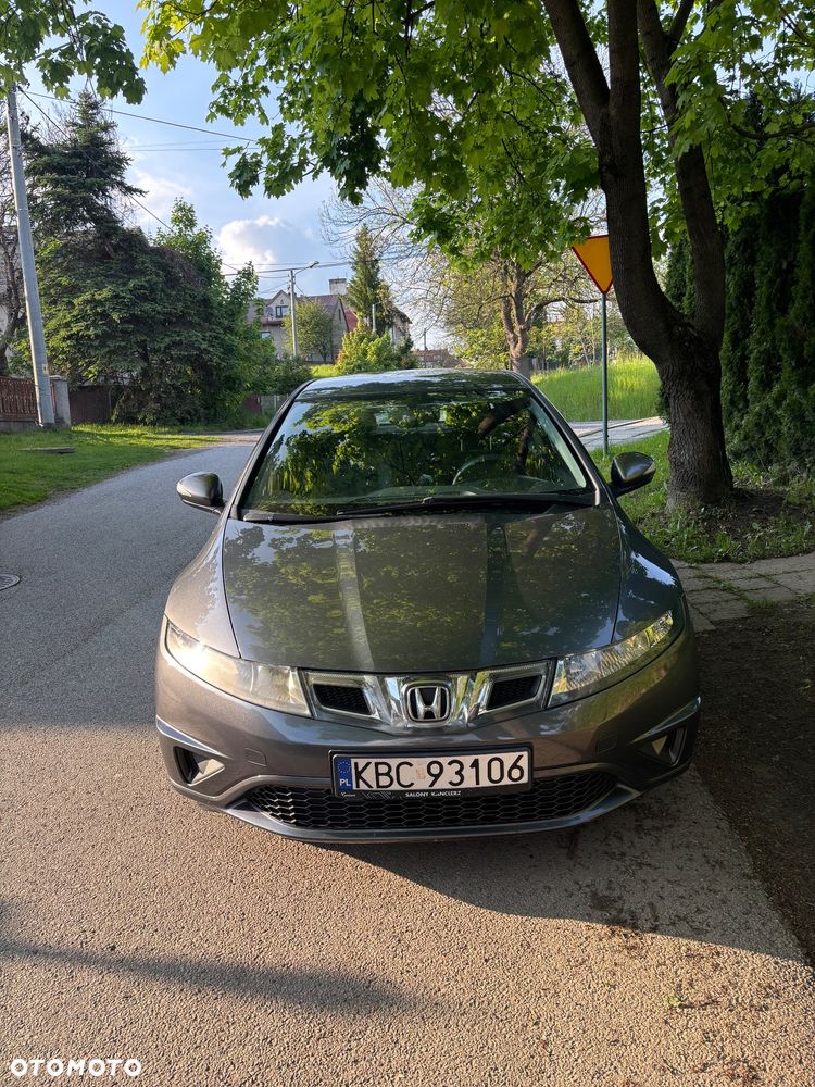 Honda Civic 1.8 Executive - 1