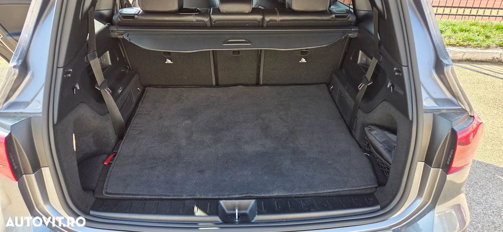 Mercedes-Benz GLB - 18