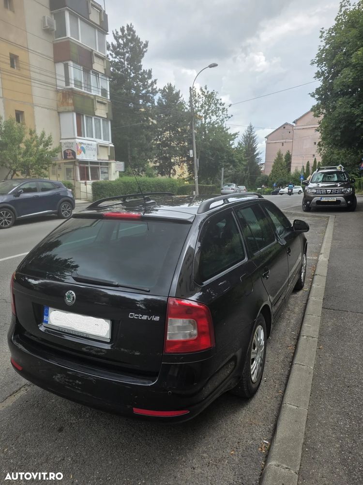 Skoda Octavia 2.0 TDI DPF Ambiente - 4