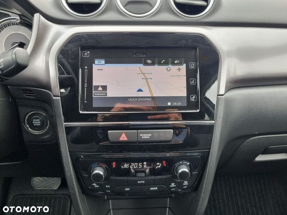Suzuki Vitara 1.4 Boosterjet Hybrid Automatik Comfort - 21