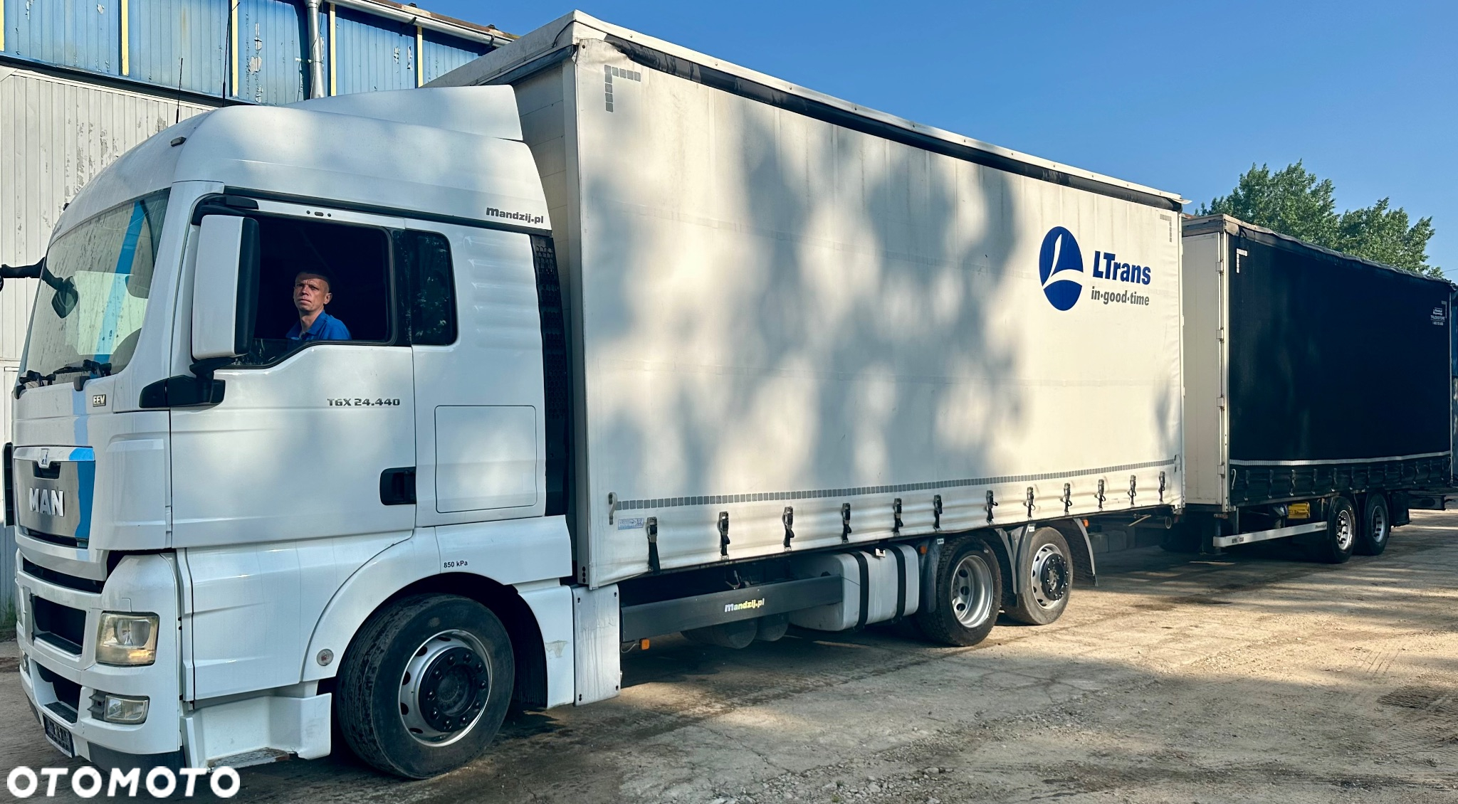 MAN TGX 24.440 XLX 6x2 JUMBO AUTOMAT KLIMA WEBASTO ZABUDOWA ALUMINIOWA HIPOCAR FIRANKA DŁ:7.80m + PRZYCZEPA TANDEM HIPOCAR  FIRANKA DŁ:8.20m SAF OŚ PODNOSZONA NOWA PLOANDEKA!!! ZESTAW PRZESTRZENNY PRZEJAZDOWY 120m3 EURO 5 EEV 2013r - 7