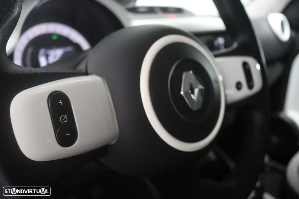 Renault Twingo E-Tech - 22