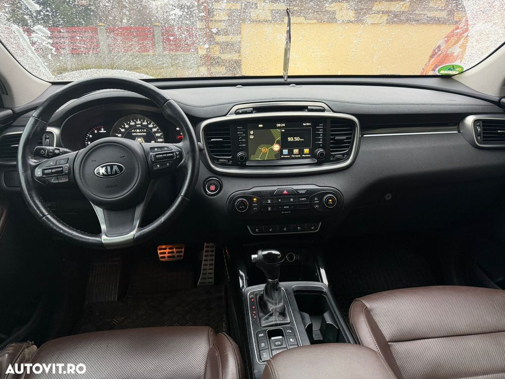Kia Sorento 2.2 DSL 6AT 4x4 Cosmo - 5