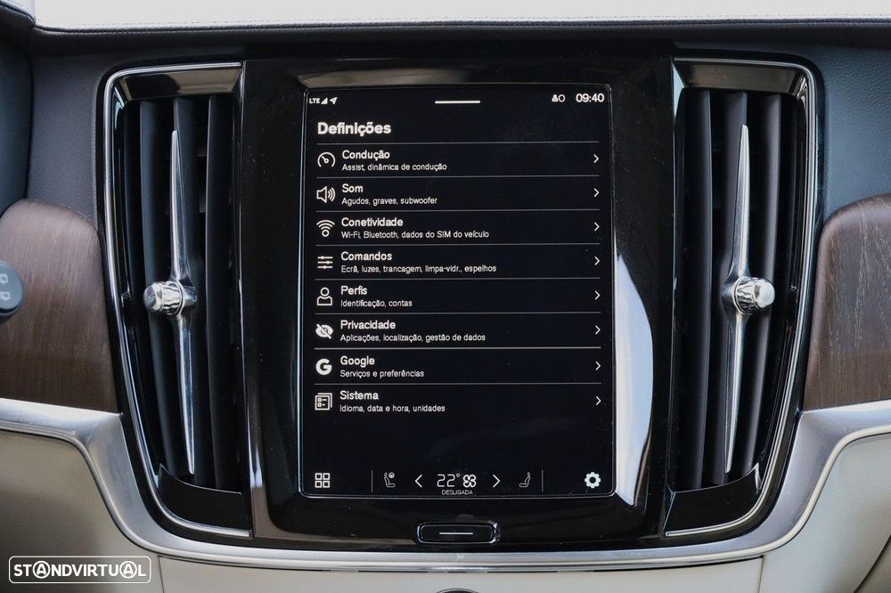 Volvo V90 2.0 T6 PHEV Inscription AWD - 27