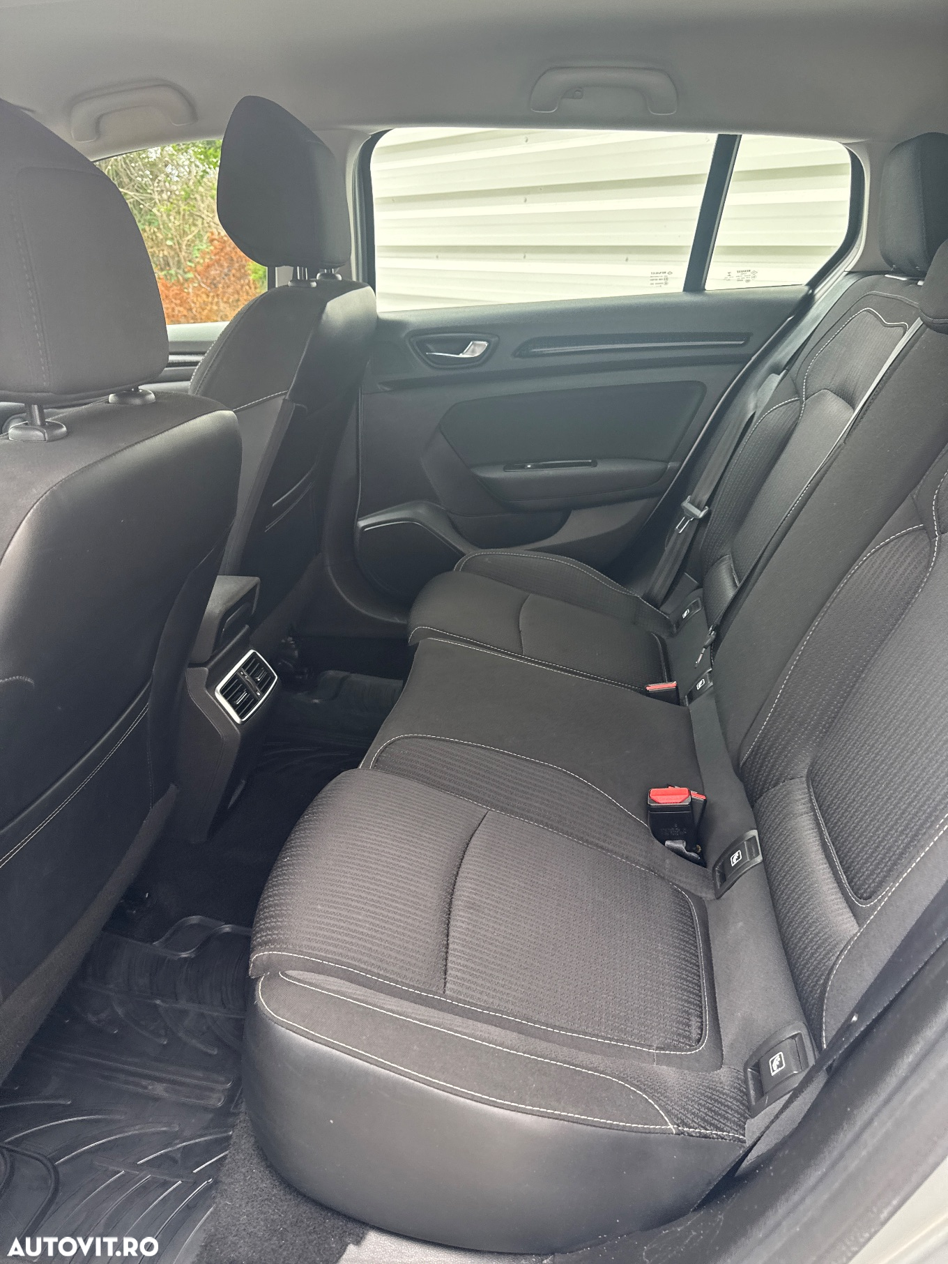 Renault Megane ENERGY dCi 110 EDC INTENS - 18