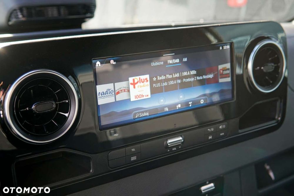 Mercedes-Benz Sprinter - 16