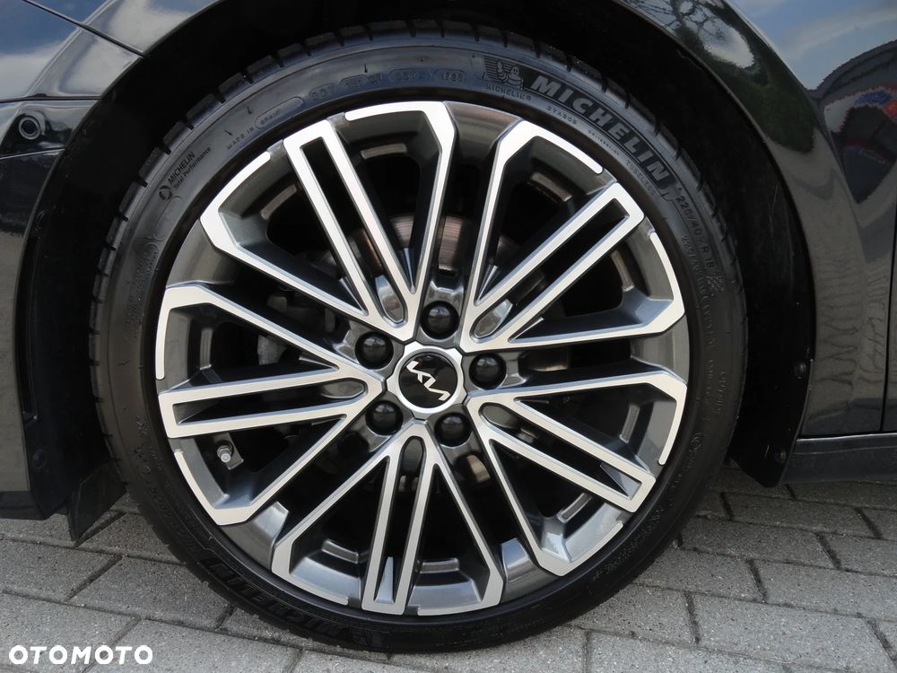 Kia Ceed 1.5 T-GDI DCT7 OPF GT Line - 33