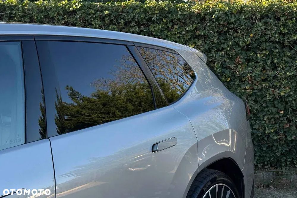 BMW iX3 50 xDrive 113.4kWh - 7