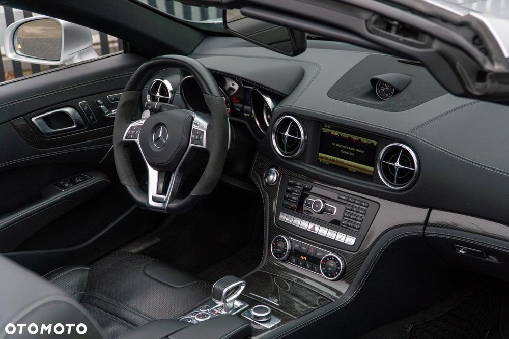 Mercedes-Benz SL 63 AMG - 18