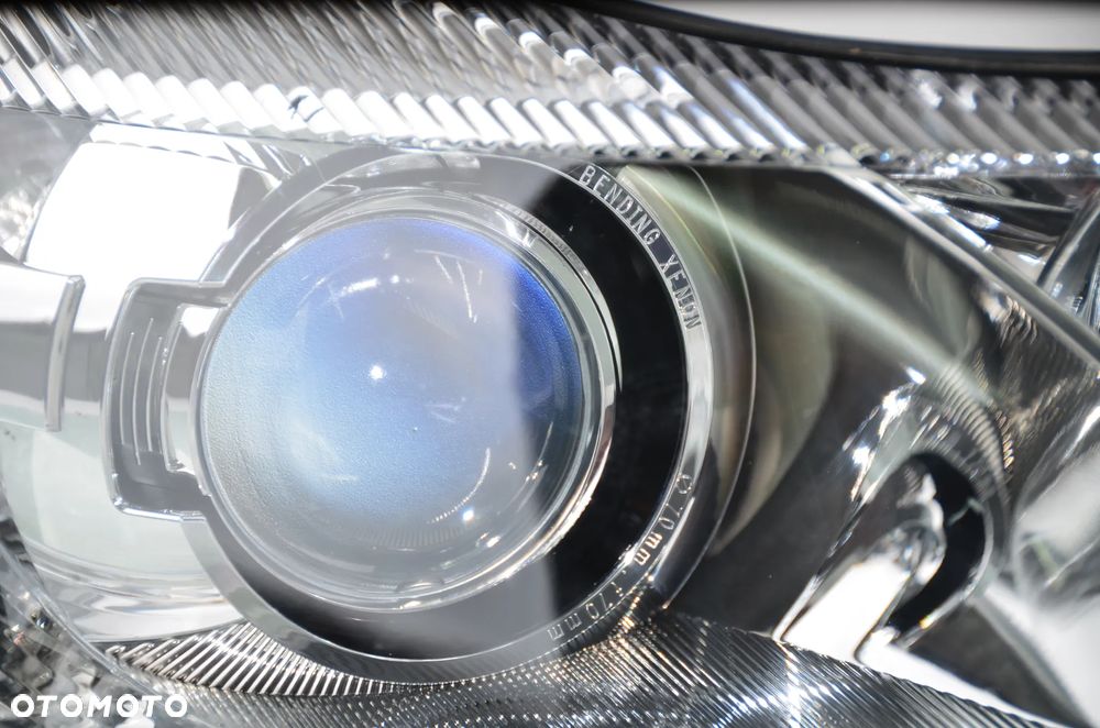 SKODA OCTAVIA II FACELIFT XENON 1Z1941016G z modułami Prawy Przedni Oryginał - 5