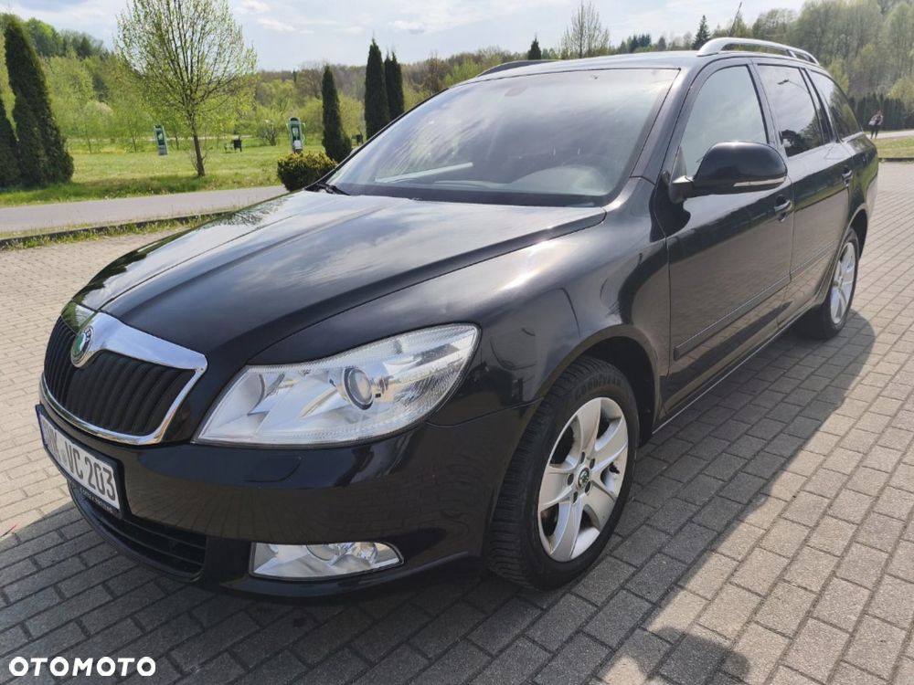Skoda Octavia 2.0 TDI DSG Elegance - 1