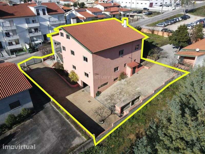 Moradia Exclusiva T3+2 em Serpins,Lousã - Grande imagem: 3/12