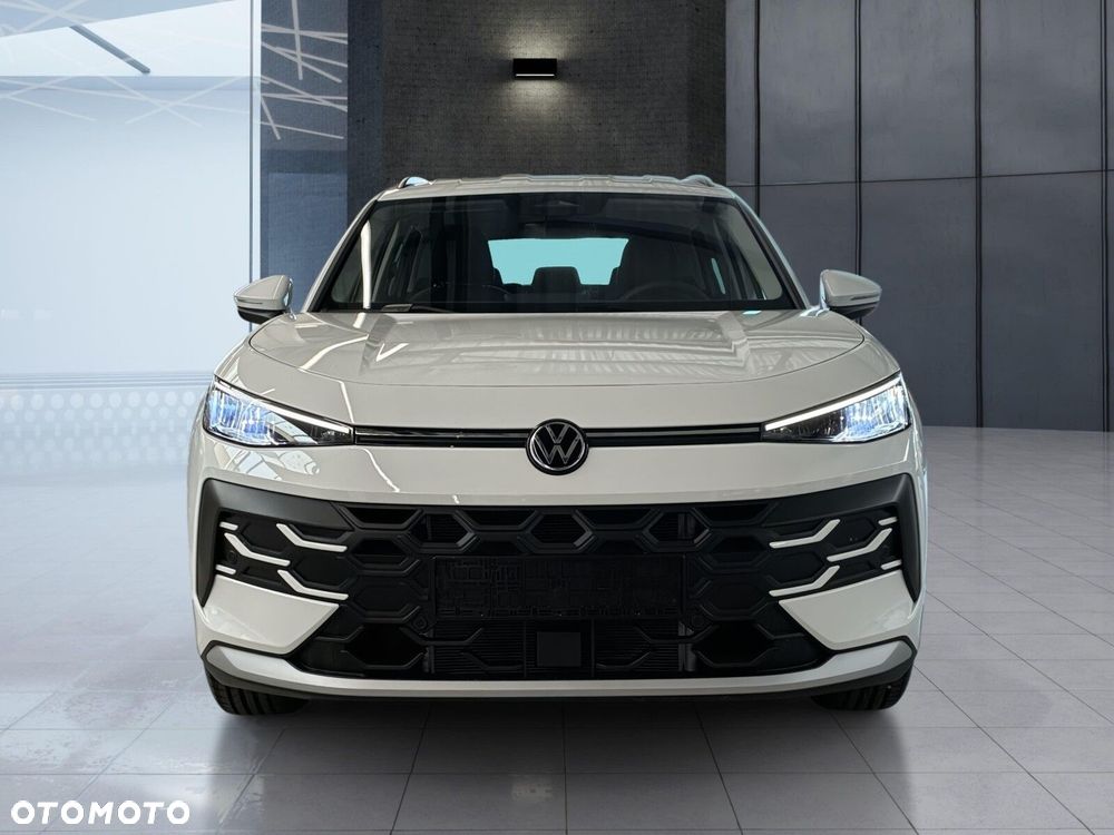 Volkswagen T-Roc - 9