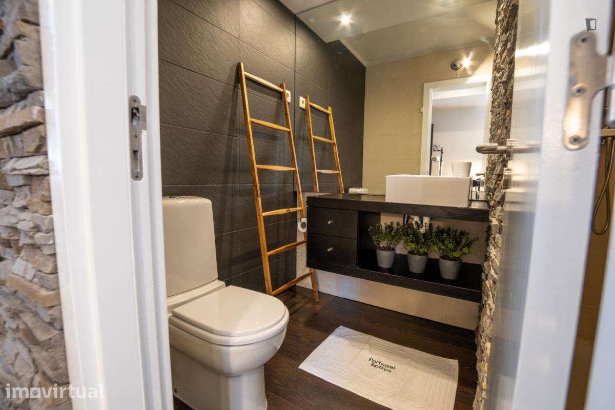 Apartamento com 1 quartos - localizado em Viana do castelo - Grande imagem: 2/24