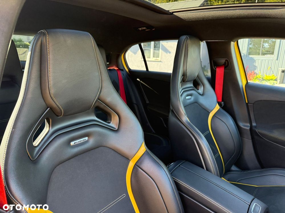 Mercedes-Benz Klasa A 45 S AMG 4-Matic 8G-DCT - 24
