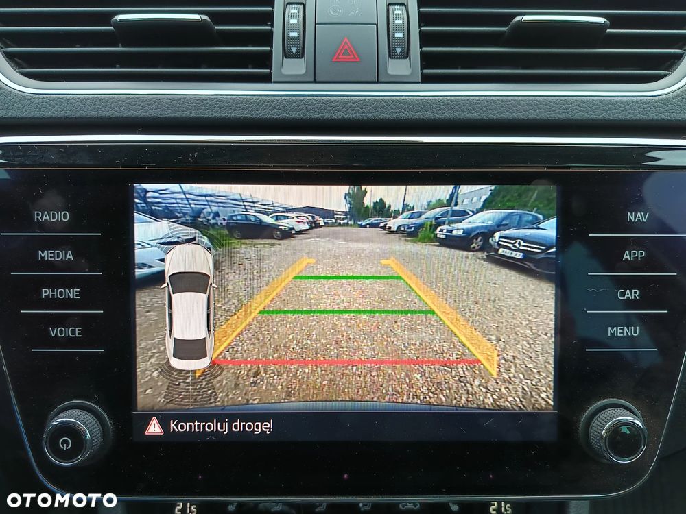 Skoda Superb 1.5 TSI ACT Style - 18