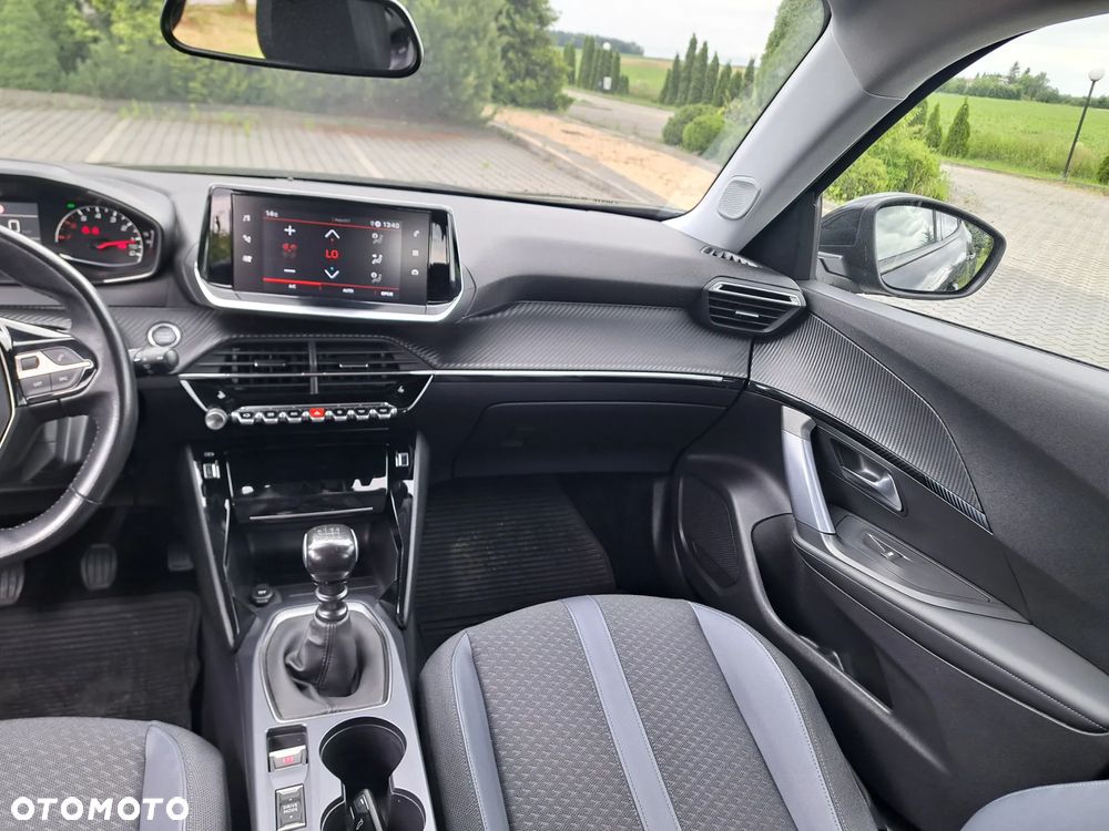 Peugeot 2008 1.2 Pure Tech GPF Active S&S - 15