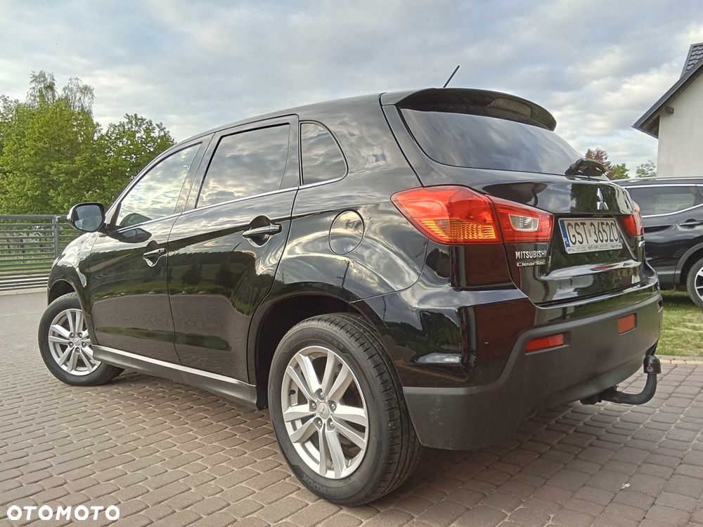 Mitsubishi ASX - 4