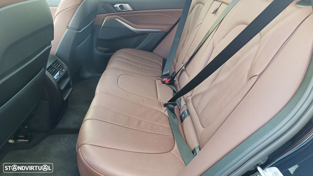BMW X5 45 e xDrive Pack M - 14