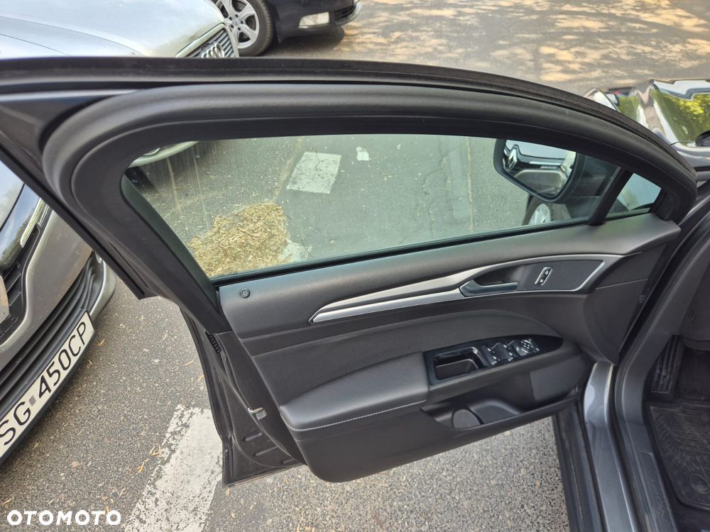 Ford Mondeo 1.5 EcoBoost Trend - 25