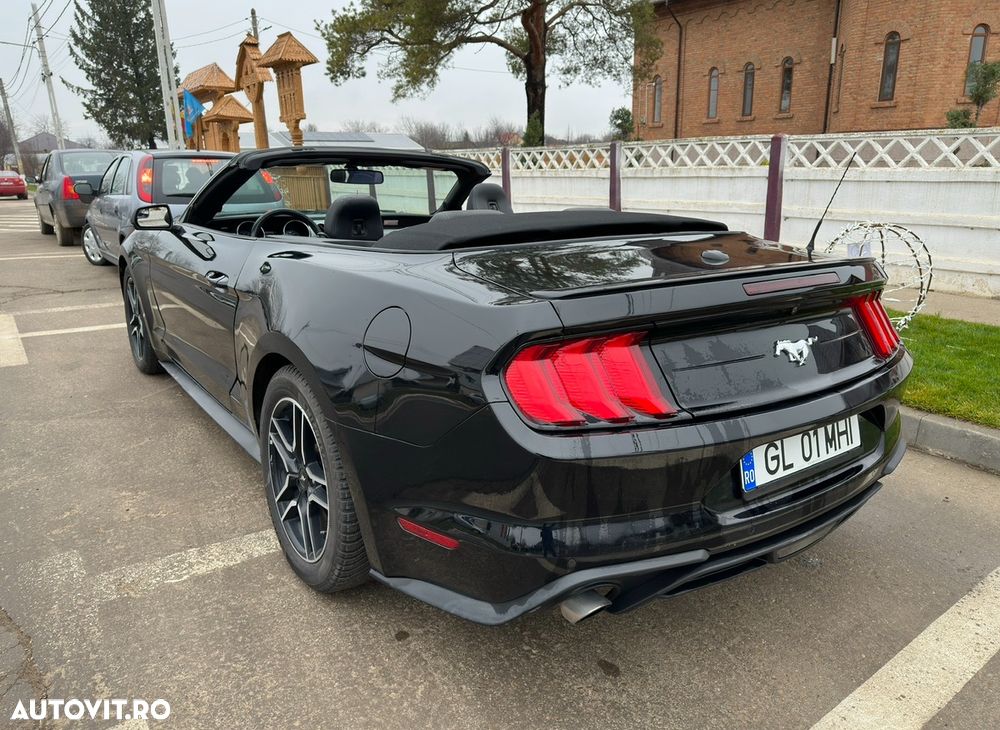 Ford Mustang Cabrio 2.3 Eco Boost - 6