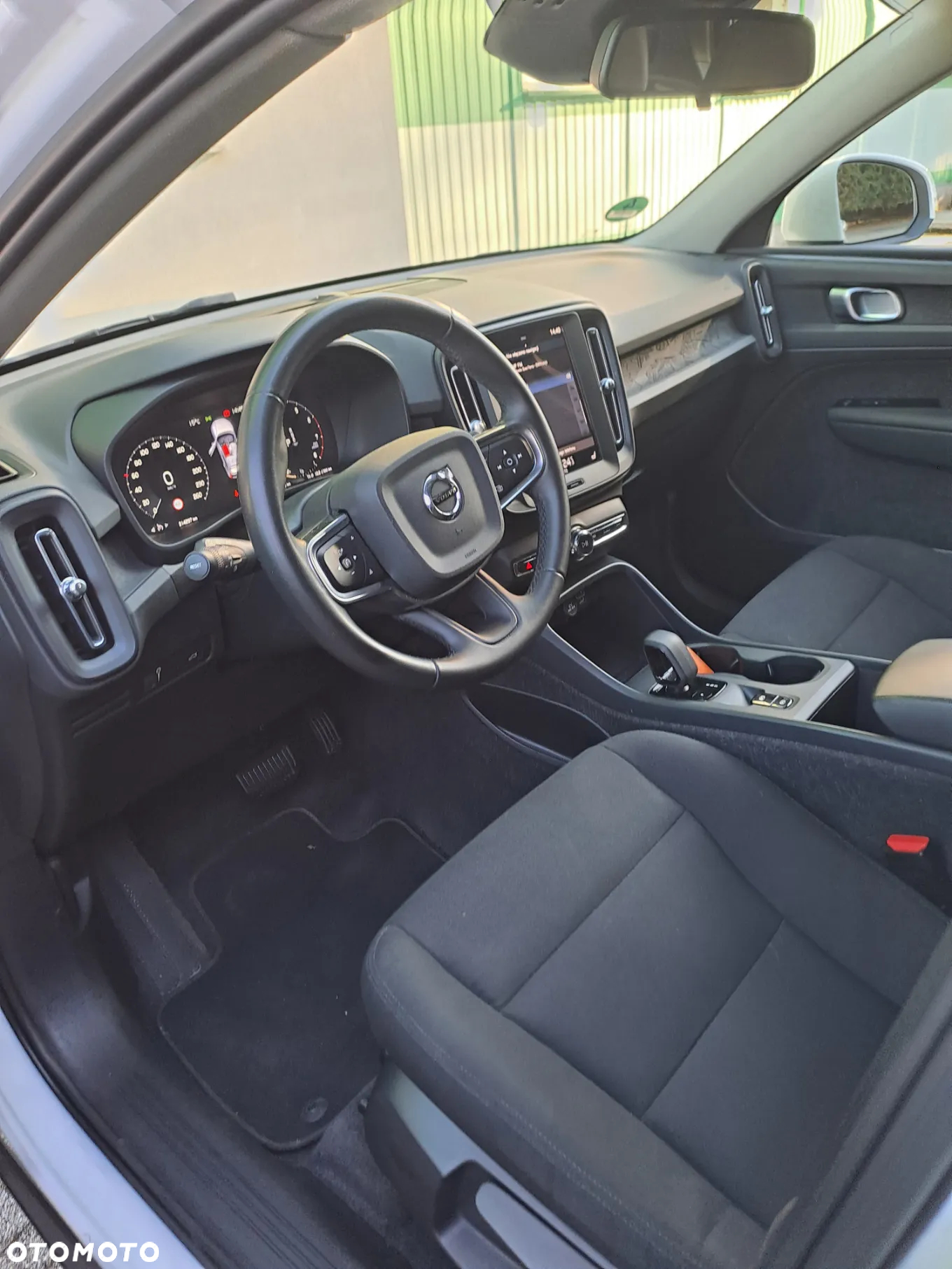Volvo XC 40 T3 Momentum Core - 20