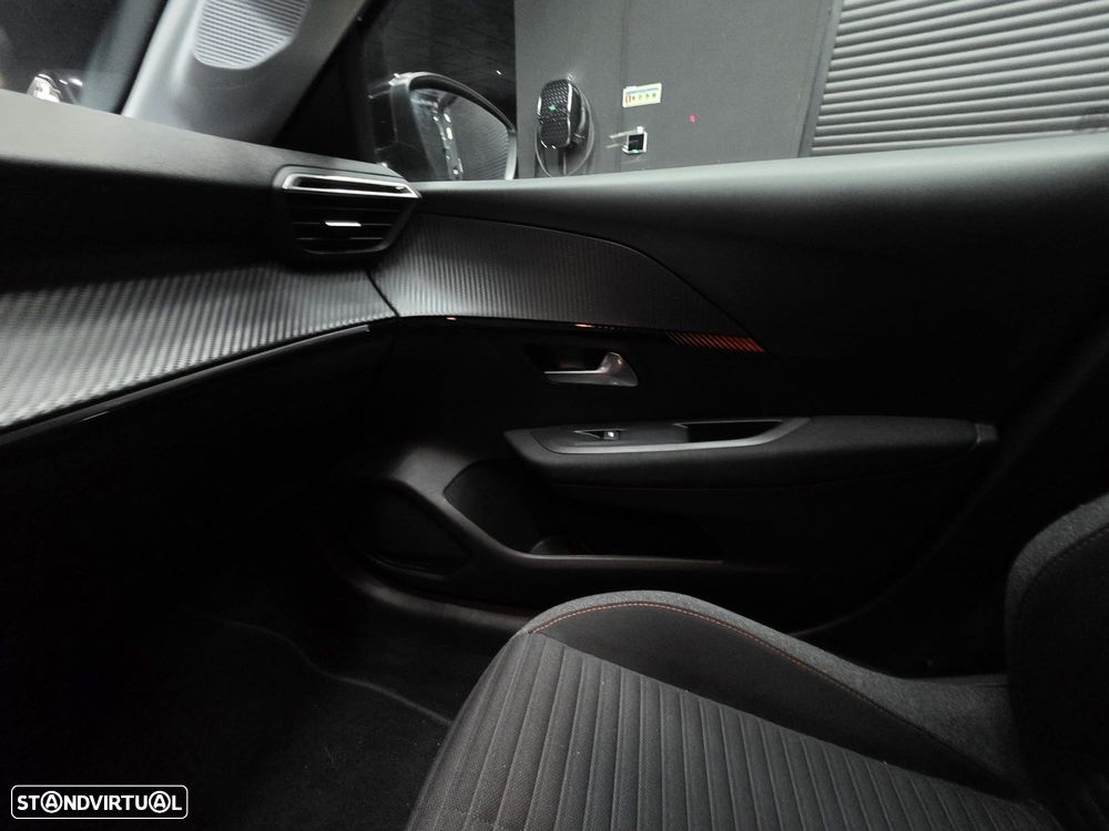 Peugeot e-208 Active Pack - 40