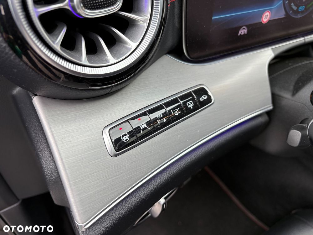 Mercedes-Benz CLS AMG 53 4Matic AMG Speedshift TCT 9G - 26