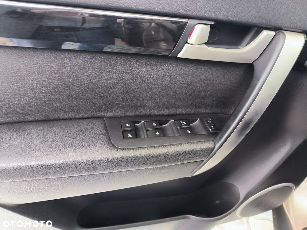 Chevrolet Captiva - 13