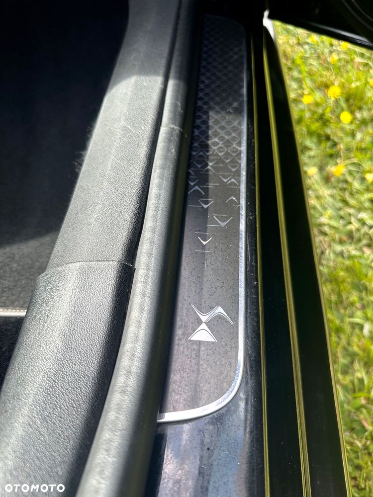 DS Automobiles DS 4 Crossback - 12