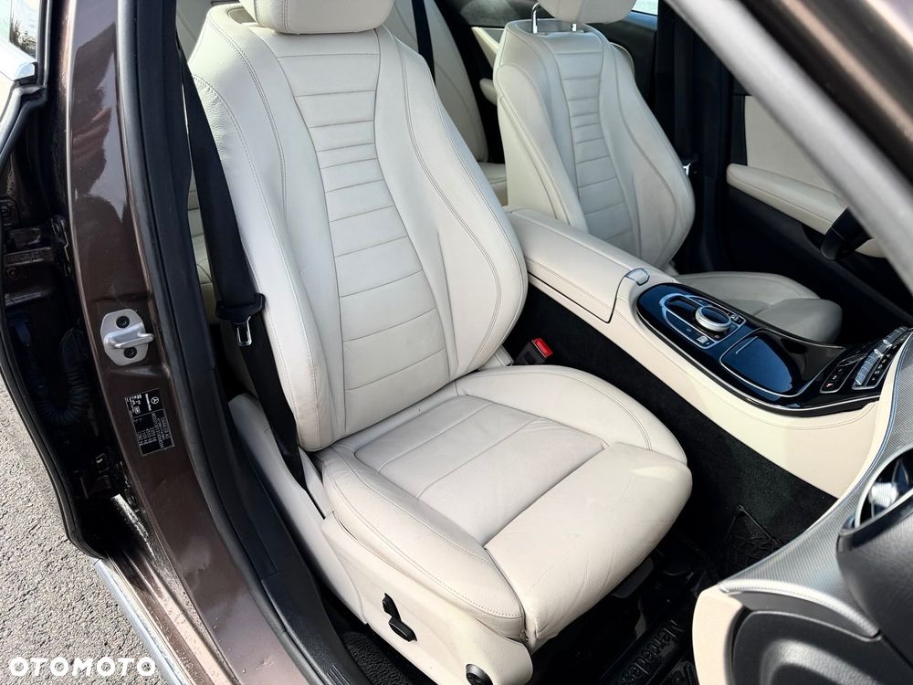 Mercedes-Benz Klasa E 200 d 9G-TRONIC - 14