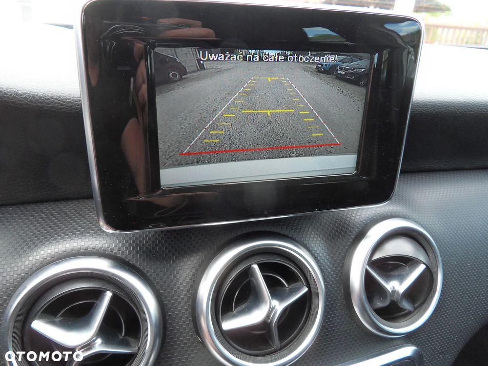 Mercedes-Benz Klasa A 200 CDI (BlueEFFICIENCY) 7G-DCT Urban - 16