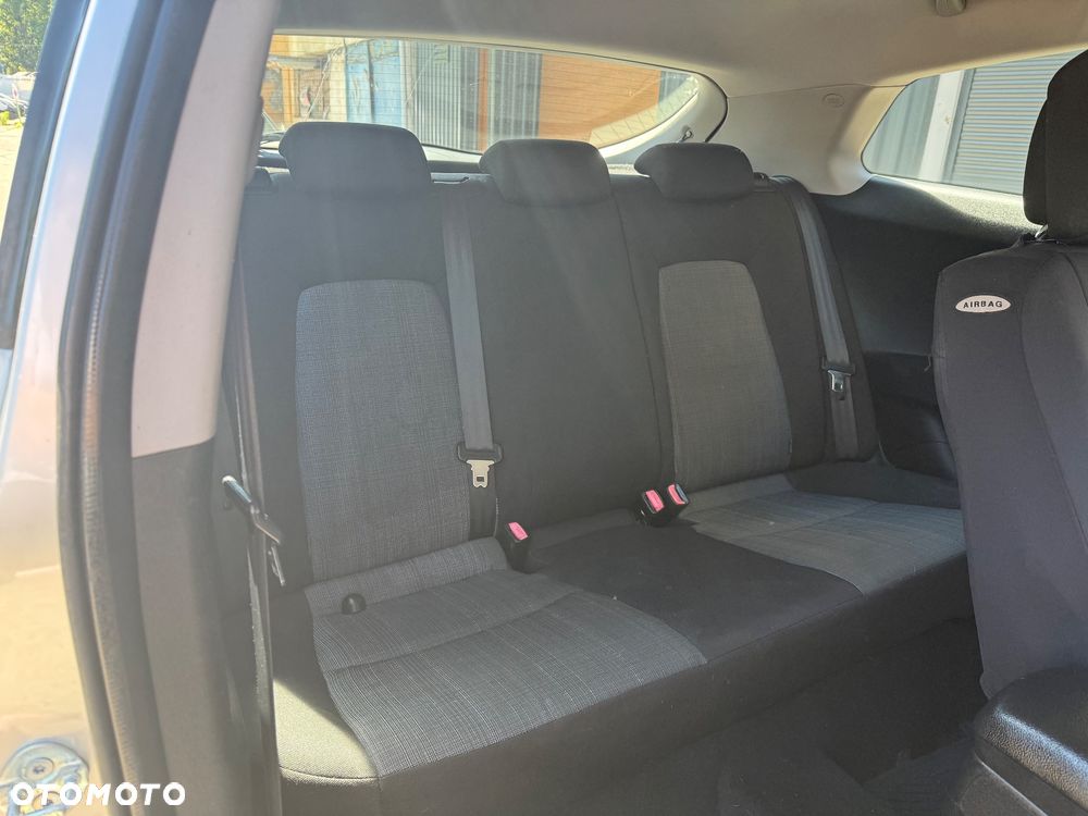 Kia Ceed 1.4 Comfort + - 4