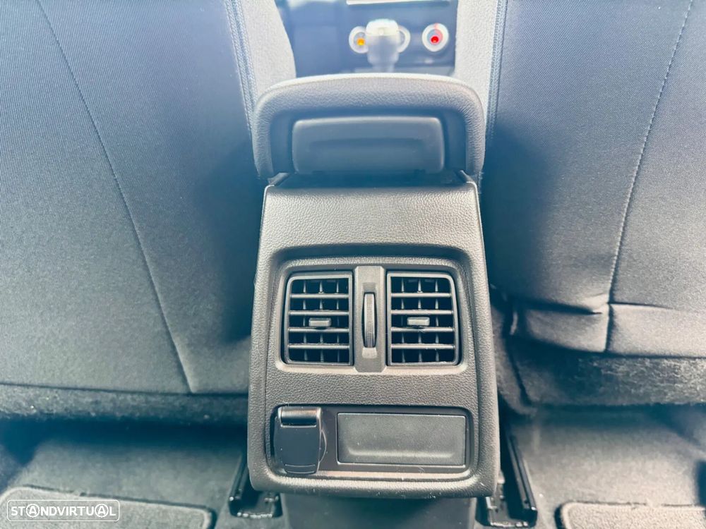 Renault Captur 1.0 TCe Intens Bi-Fuel - 51