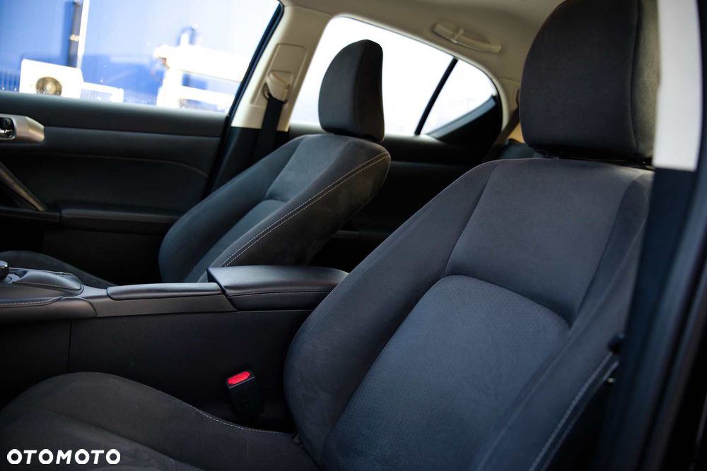 Lexus CT 200h Elegance EU6 - 8