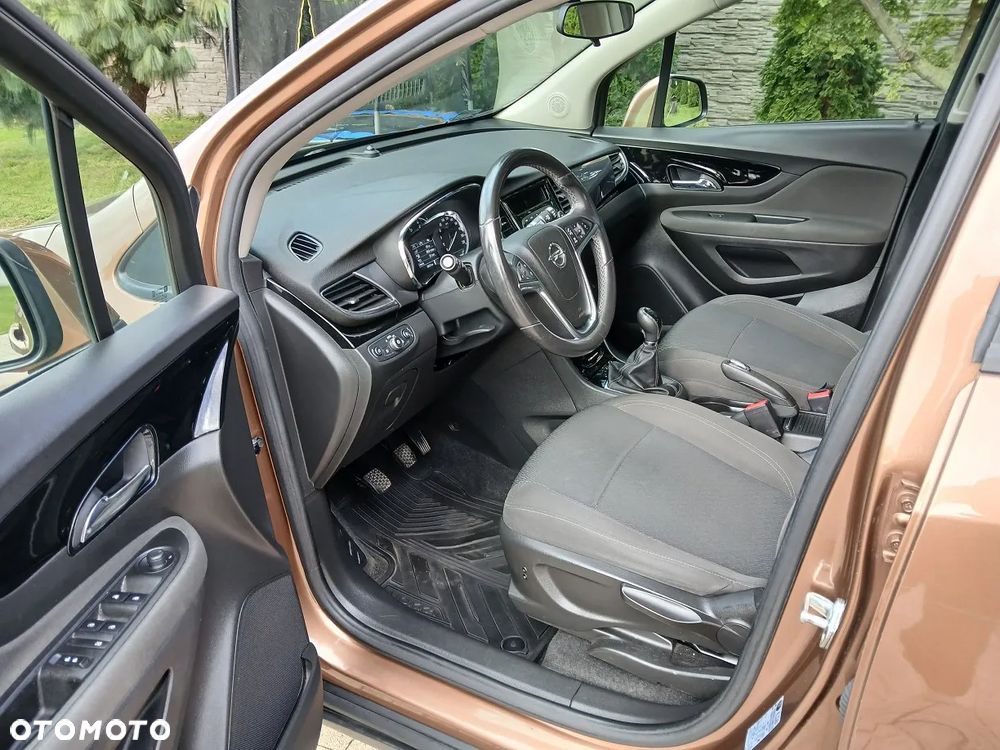 Opel Mokka X 1.6 Essentia S&S - 9