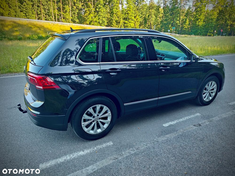 Volkswagen Tiguan - 11